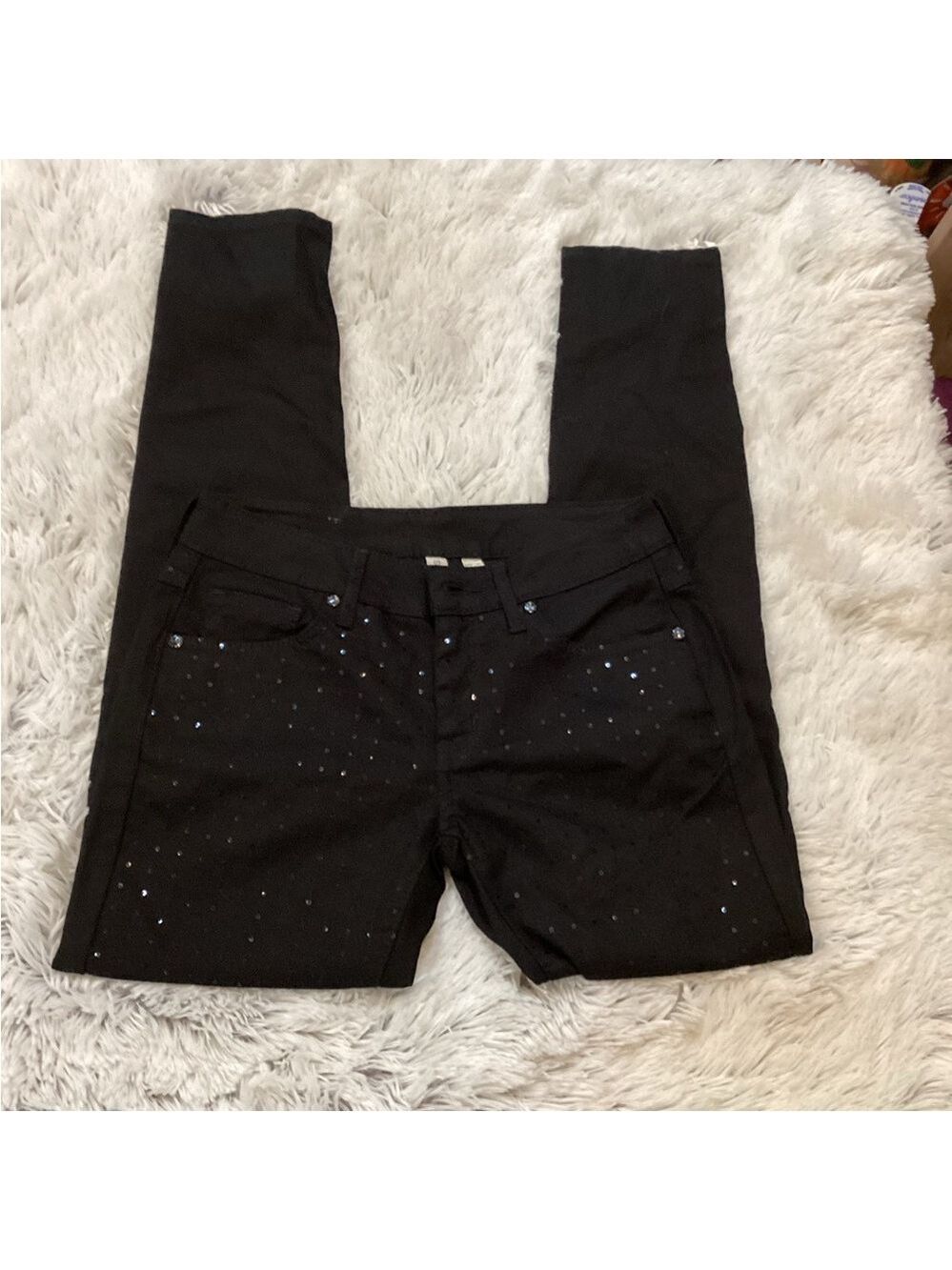 MNG Jeans Woman’s size 4 black with sequins bling in the front Jegging s…